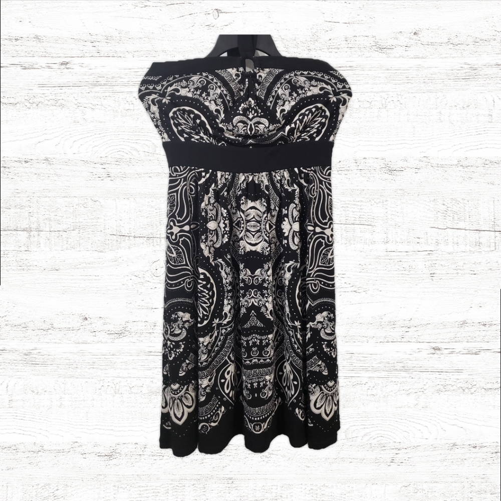 White House | Black Market Maxi Dresses Size 4
